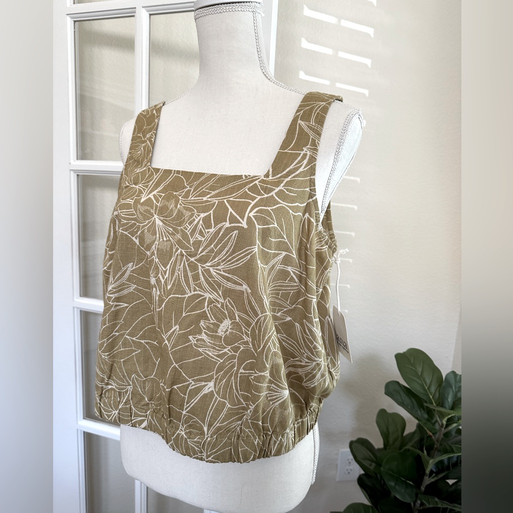 Nwt - Bubble Top